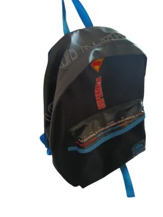 Mochila Superman Negra y Azul