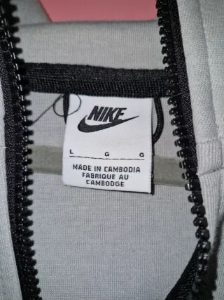 Conjunto Chándal Nike Gris y Blanco