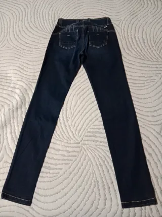 Pantalón tejano azul