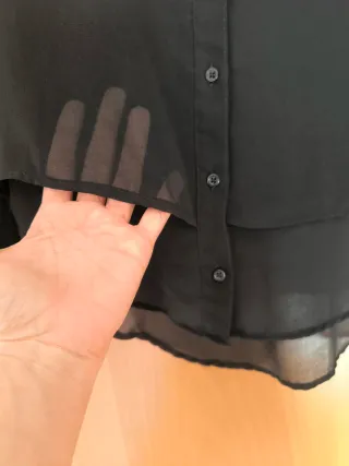 Camisa Bershka negra y blanca transparente