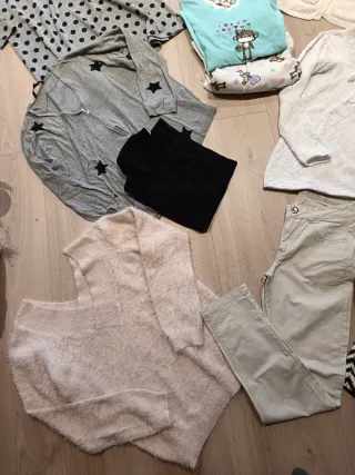 Consegna di abbigliamento da donna. Taglia M