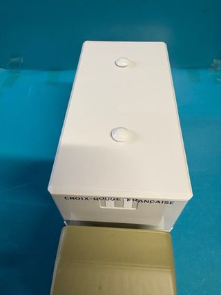 ambulancia Simca cargo con enfermeros escala 1 43