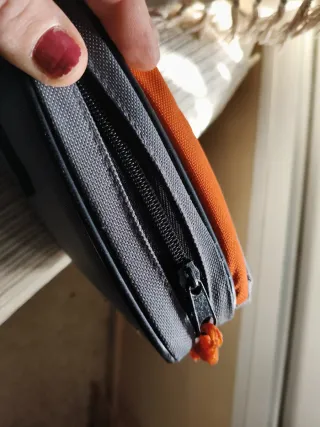 Organizador de CDs Bolso Gris y Naranja