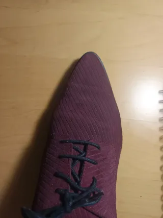 Zapatos de ante con cordones