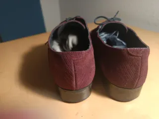 Zapatos de ante con cordones