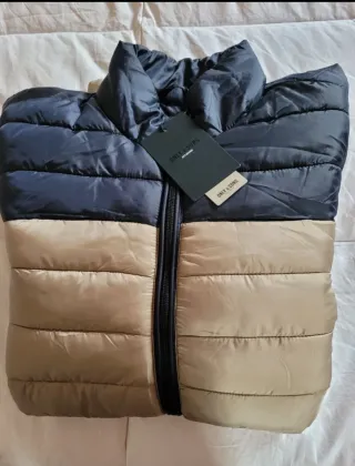 Chaqueta Only&Sons original a estrenar.