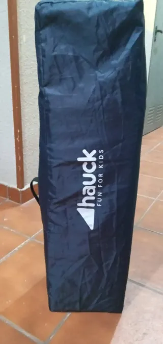 Cuna de viaje azul