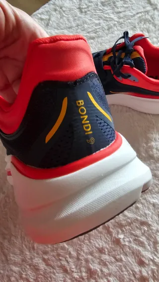 Zapatillas Hoka Bondi 9 Azul/Rojo