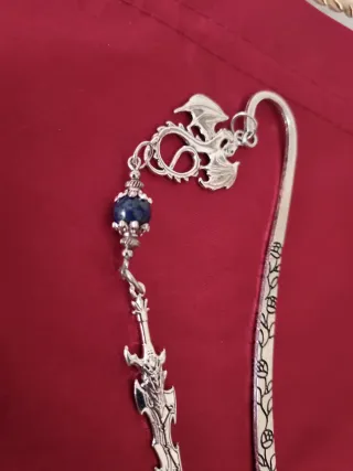 Marcapáginas Dragón y Espada Plateado
