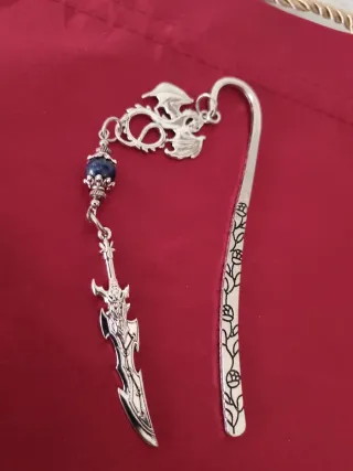 Marcapáginas Dragón y Espada Plateado
