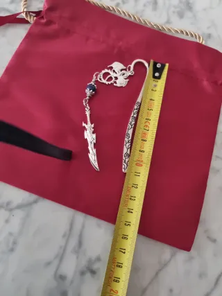 Marcapáginas Dragón y Espada Plateado