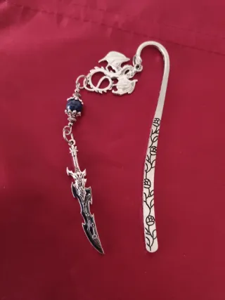 Marcapáginas Dragón y Espada Plateado