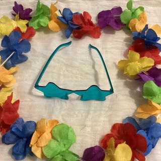 Occhiali da sole a forma di stella con coroncina