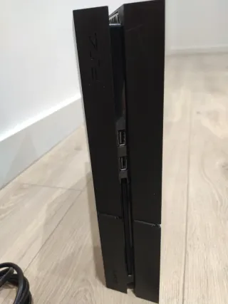 Sony PS4 Negra
