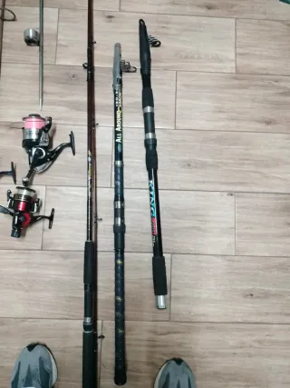 Cañas de pesca y carretes