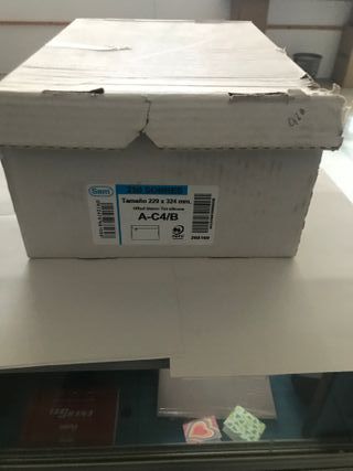 Caja 250 sobres 229x324 mm SAM