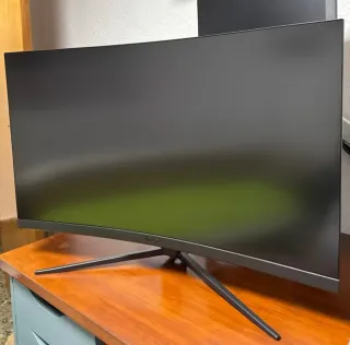 Monitor Curvo 32 MSI