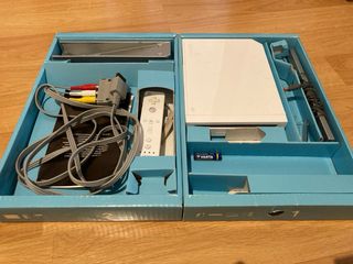 Consola Wii + Volante y 3 Juegos