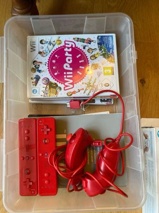 Consola Wii + Volante y 4 Juegos