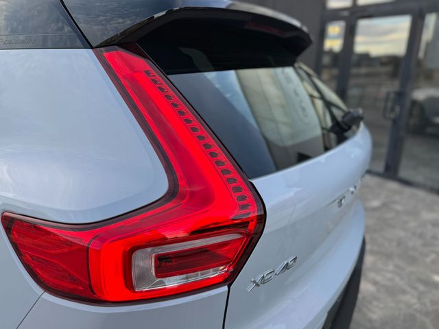Volvo XC40 2.0 D3 AWD R-Design Auto