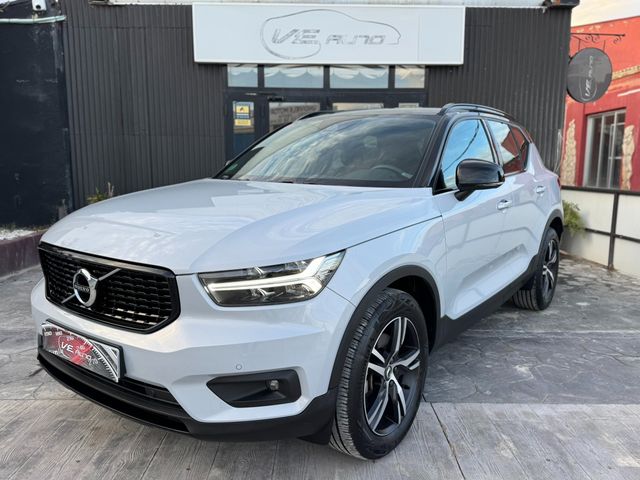 Volvo XC40 2.0 D3 AWD R-Design Auto