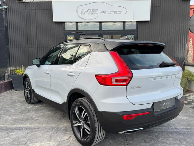 Volvo XC40 2.0 D3 AWD R-Design Auto
