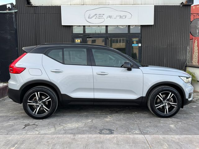 Volvo XC40 2.0 D3 AWD R-Design Auto