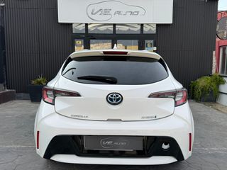 Toyota Corolla 1.8 125H ACTIVE TECH E-CVT