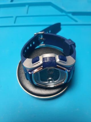 Reloj Digital MURAY Azul y Plateado