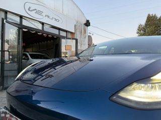 TESLA Model 3 Performance 4WD