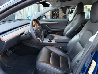 TESLA Model 3 Performance 4WD