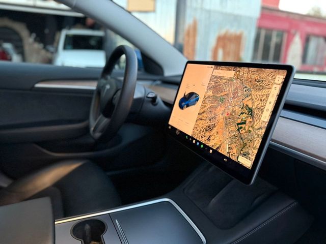 TESLA Model 3 Performance 4WD