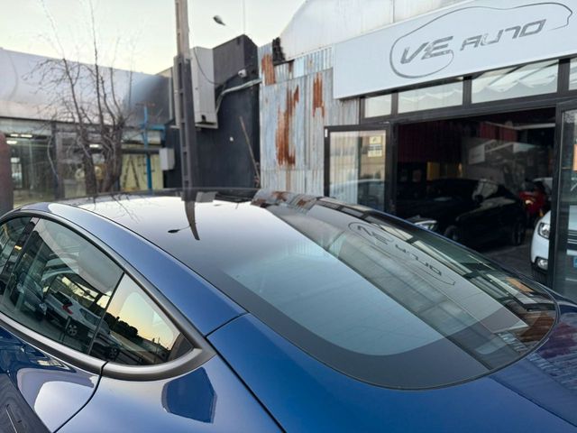 TESLA Model 3 Performance 4WD