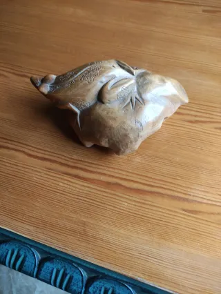 Figura rana artesanal vintage