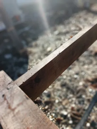 Mesa de madera antigua