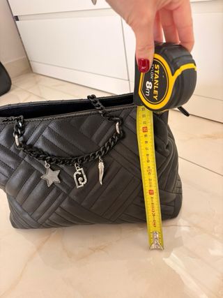 Borsa Liu Jo ecopelle nera con charms
