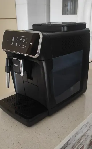 Cafetera Philips Serie 2200 Automática