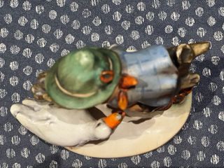 Figura porcelana Hummel niño y ganso