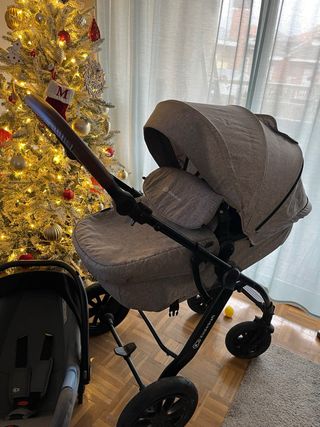 Carro de bebé y silla de coche
