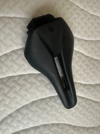 Sillín Syncross Belcarra V 2.0 Negro 245x145mm