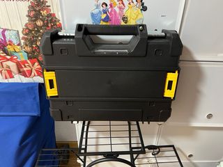 Nivel Láser Dewalt con Baterías