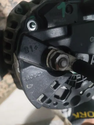 Alternador Bosch 0 986 081 370 Audi A4