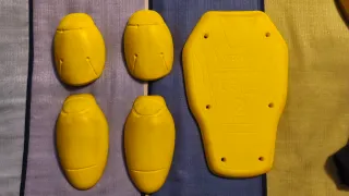 Chaqueta de moto ARMURE negra. Talla L