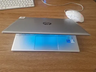 Portátil HP Pavilion i5 Plata/Negro