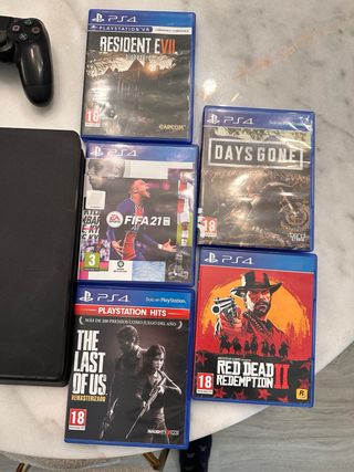 PS4 Slim 500GB + Controller + 5 Giochi
