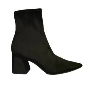 Botines negros Stradivarius