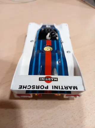 Scalextric Spirit Porsche 935 Martini