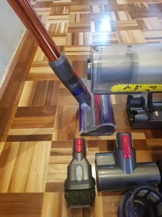 Dyson V10 Aspiradora Acc No funciona la bateria
