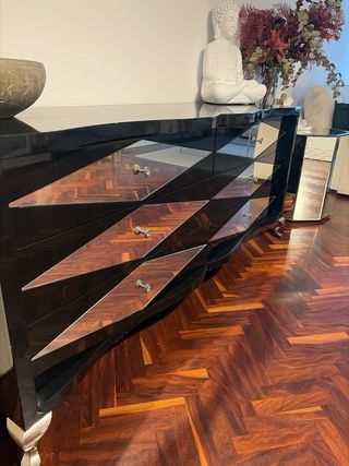 Aparador moderno negro y madera