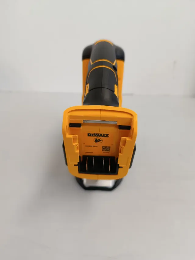 Sega a scivolare Dewalt DCS334 P10Y5730